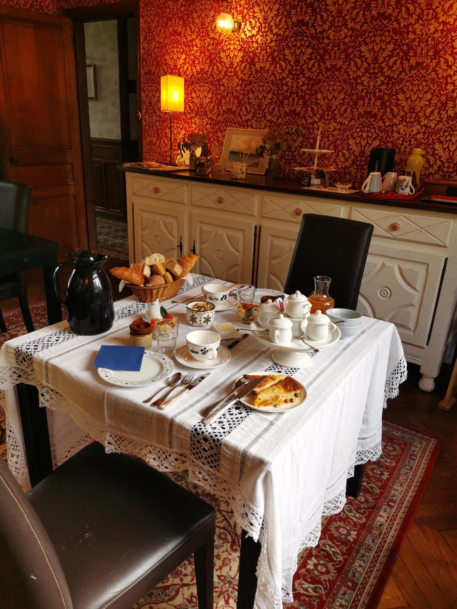 La Garenne Bed & Breakfast Bricquebec ภายนอก รูปภาพ