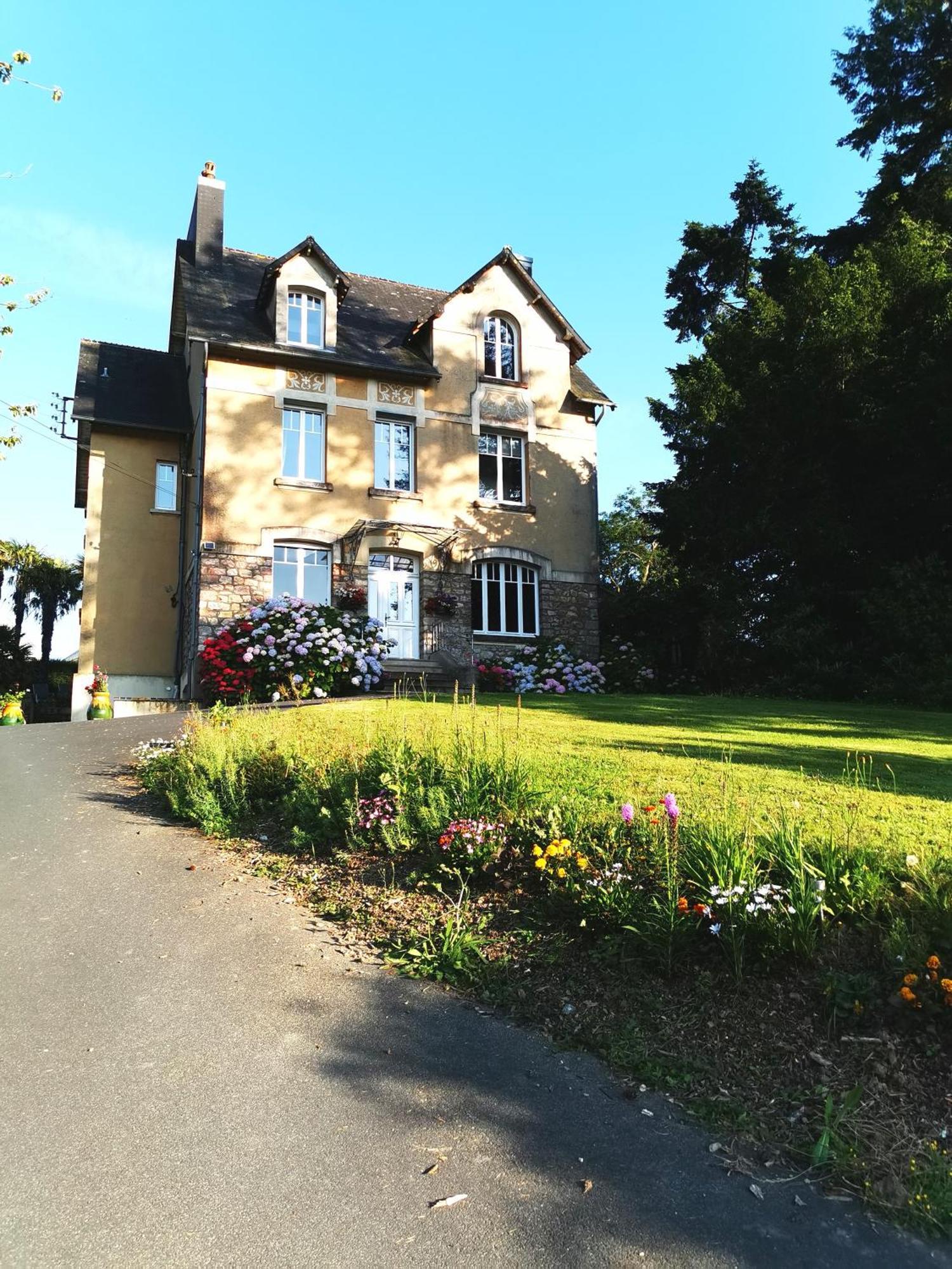 La Garenne Bed & Breakfast Bricquebec ภายนอก รูปภาพ